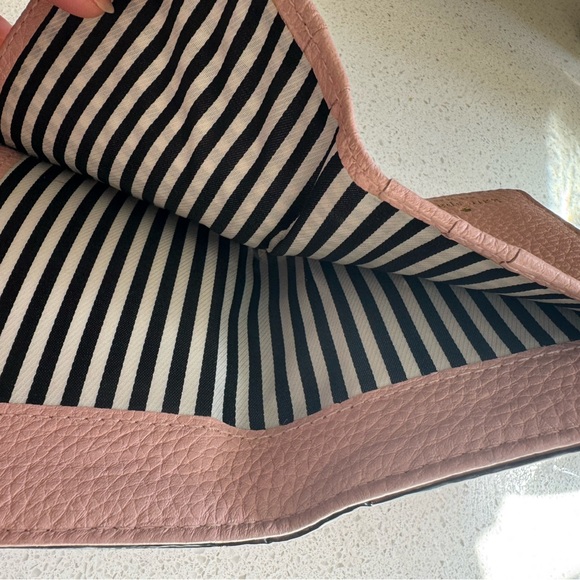 Kate Spade Purse Wallet Leather Light Pink/Gold Trifold - Picture 4 of 6